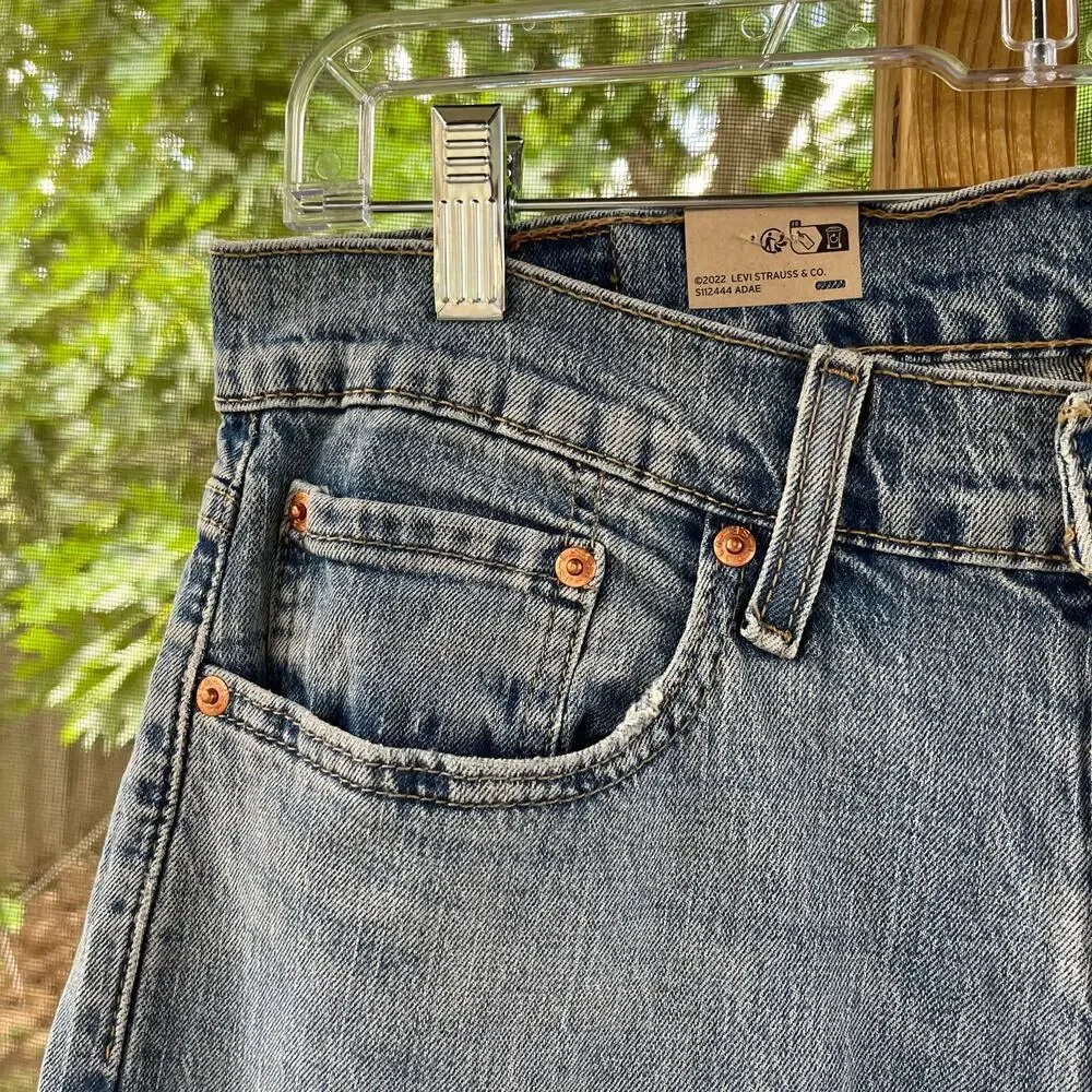 Levi's Men's 559. Jeans Light Wash Relaxed Straight Fit Size 32/20. NEW
